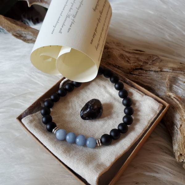 Bracelet sets and meditation stone packages